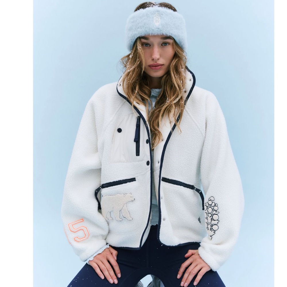 NWT FP MOVEMENT BY FREE PEOPLE HIT THE SLOPES PATCH FLEECE JACKET